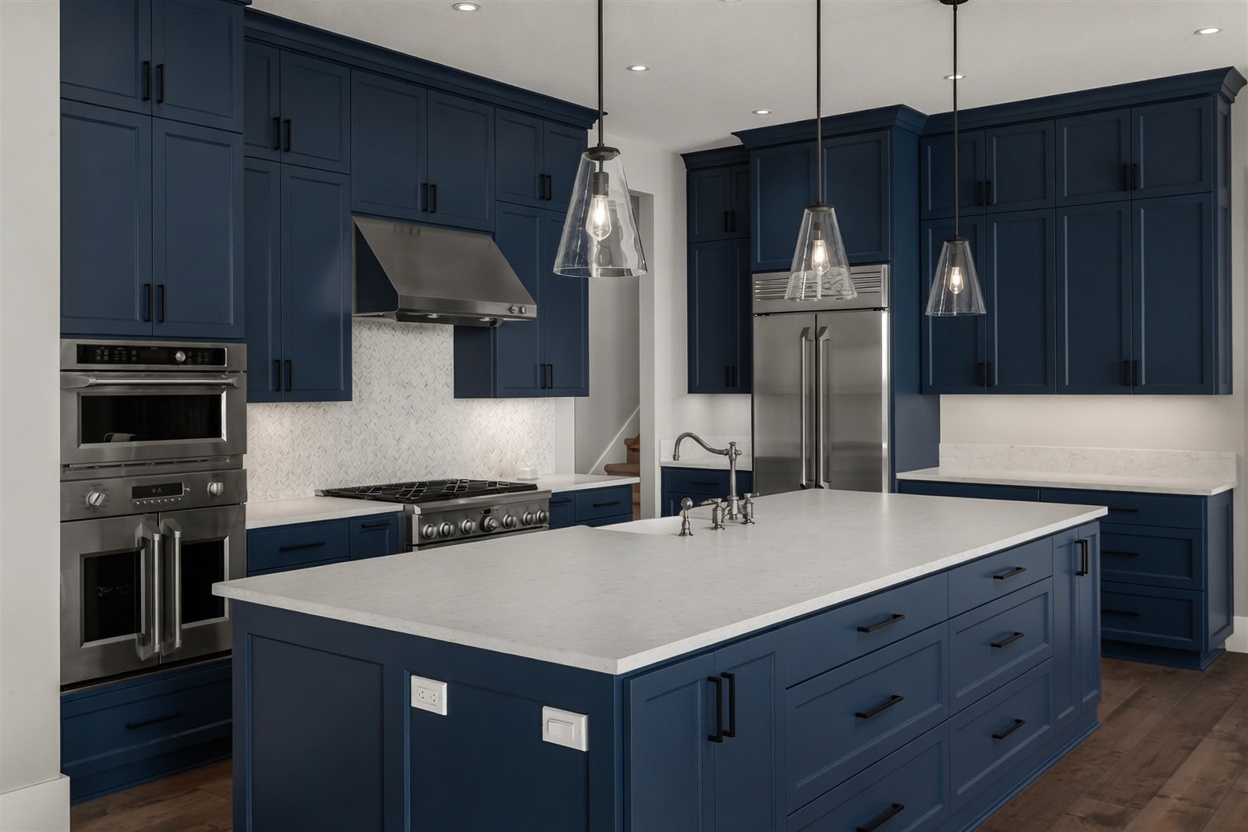 Same kitchen all blue